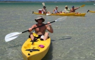  Canoa en la Bahía de Canche